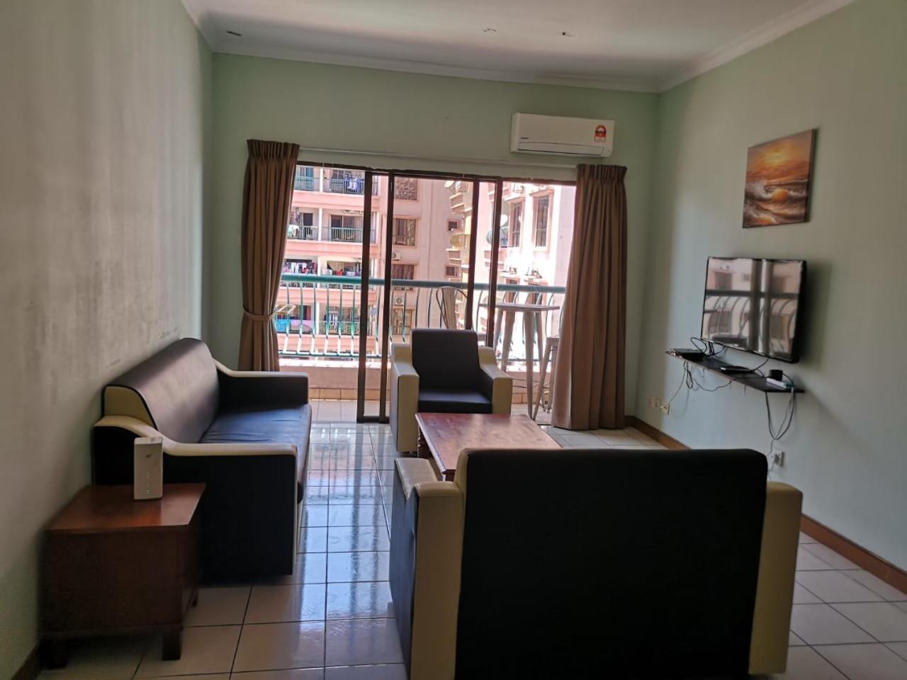Marina Court Kk City Homestay Kota Kinabalu Exterior foto